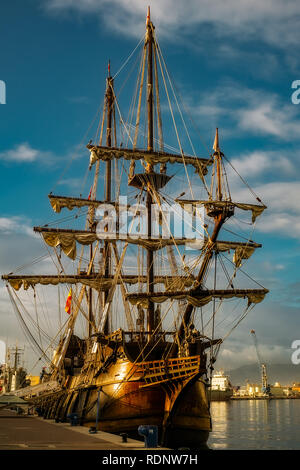 Vieux navire espagnol El Galeon Banque D'Images