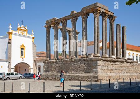 Temple de Diane à Évora, Alentejo, Portugal, Europe Banque D'Images