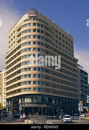 Malaga, Espagne - Juin 02, 2018. Hôtel Marriott, l'AC Hotel Malaga Palacio, Costa del Sol, la province de Malaga, Andalousie, Espagne, Europe de l'Ouest Banque D'Images