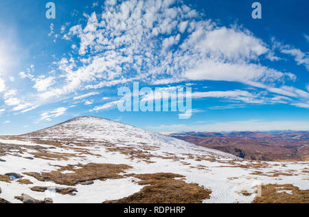 Le sommet de l'Chuinneag Carn Corbett dans Strath Carron, Woodcliff Lake Banque D'Images