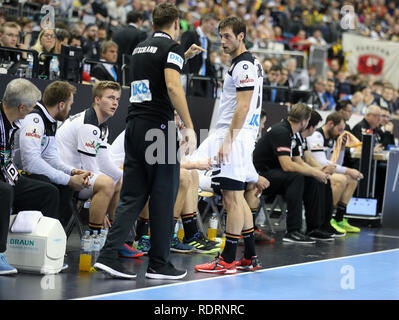 L'Allemagne. Allemagne, le 19 janvier 2019. Allemagne headcoach Christian Prokop donne des instructions à Uwe Gensheimer Crédit : Mickael Chavet/Alamy Live News Banque D'Images