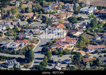 Vue aérienne d'un quartier résidentiel dans le nord de San Luis Obispo, Californie centrale Banque D'Images