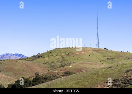 Vue vers le pic de Coyote dans Santa Teresa County Park, South San Francisco, Californie Banque D'Images