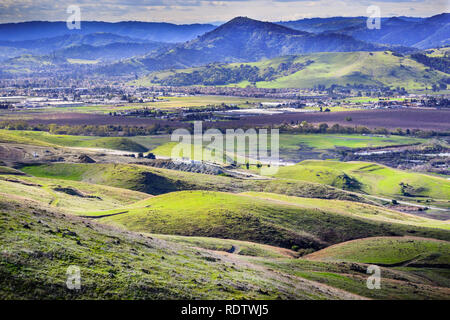 Vue vers Morgan Hill, South San Francisco, Californie Banque D'Images