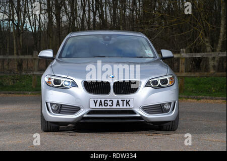 2014 BMW 220d coupé allemand Banque D'Images