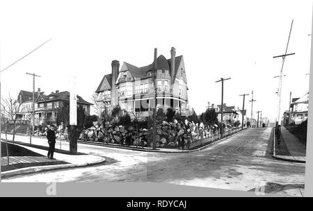 Asahel Curtis panorama de l'intersection de Boylston St E et E Mercer St, Capitol Hill, district de Seattle (vers 1903). Banque D'Images