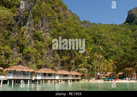El Nido resorts Docks de Miniloc island, Bacuit archipelago, Palawan, Philippines, Asie du Sud, Asie Banque D'Images
