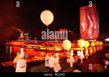 Événement d'ouverture de l'Kulturkanal, un projet tout au long de l'été le long du Canal-Rhine-Herne la culture, l'année 2010 de la Ruhr metropolis Banque D'Images