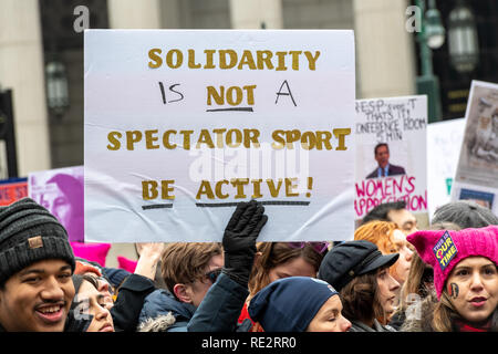 New York, USA, 19Jan2019 - manifestants anti-report Trump signe à la Marche des femmes à New York. Photo par Enrique Shore Crédit : Enrique Shore/Alamy Live News Banque D'Images