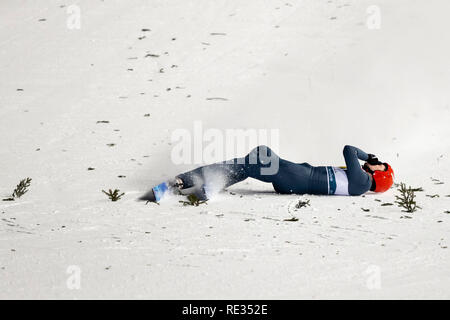 Zakopane, Pologne. 19Th Jul 2019. Zakopane, Espagne. 19Th Jul 2019. Un sauteur à ski allemand, David Siegel, vu allongé sur le sol au cours de l'équipe concurrence de la SIF HS-134 Coupe du monde de saut à ski à Zakopane. Credit : SOPA/Alamy Images Limited Live News Crédit : SOPA/Alamy Images Limited Live News Banque D'Images