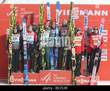 Zakopane, Pologne. 19Th Jul 2019. vu célébrer après avoir remporté la compétition par équipes de la Coupe du monde de saut à ski FIS à Zakopane. Credit : SOPA/Alamy Images Limited Live News Banque D'Images