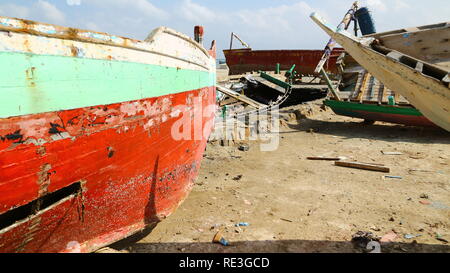 En Afrique Port Soudan le vieux bateau dans le port Banque D'Images