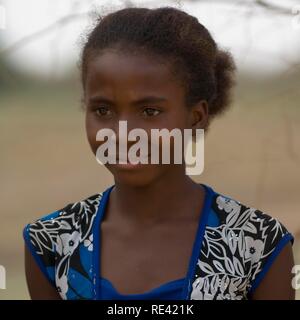 Jeune femme malgache, portrait, Morondava, Madagascar, Afrique Banque D'Images