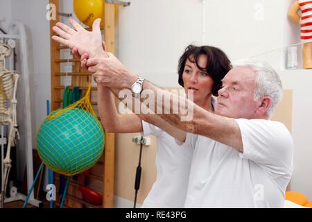 La physiothérapie, la thérapie physique service d'un hôpital, d'hospitalisation et le traitement ambulatoire des patients, Gelsenkirchen Banque D'Images