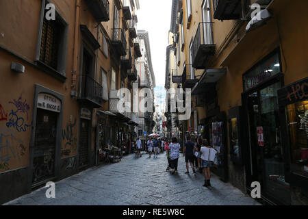 NAPLES, ITALIE - 22 août 2018 : Street View de Naples en Italie Banque D'Images