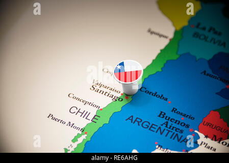 Le Chili a marqué avec un drapeau sur la carte Banque D'Images