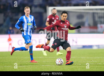 Nuremberg, Allemagne. 20 Jan, 2019. Yuya KUBO, FCN 14 concurrence pour la balle, s'attaquer, duel, l'en-tête, action, lutte contre , joueur japonais, Japon, Ondrej DUDA, le Hertha Berlin 10 1.FC NUEREMBERG - Hertha BSC Berlin 1-3 - DFL RÈGLEMENT INTERDIT TOUTE UTILISATION DES PHOTOGRAPHIES comme des séquences d'images et/ou quasi-vidéo - 1.ligue de soccer allemande à Nuremberg, Allemagne, Janvier 20, 2019, 18 Saison 2018/2019 journée, Nürnberg, Crédit : Peter Schatz/Alamy Live News Banque D'Images