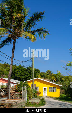 Maisons typiques dans Dunmore Town, Harbour Island, Eleuthera. Bahamas Banque D'Images