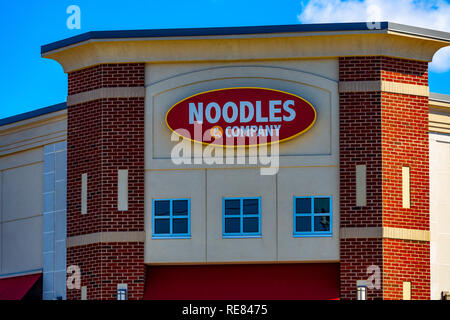 Lancaster, PA, USA - 5 mars, 2018 : Noodles & Company est un fast-restaurant décontracté qui sert une cuisine internationale et des plats de nouilles américain et p Banque D'Images