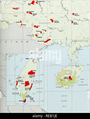 . L'Atlas de conservation des forêts tropicales : l'Asie et le Pacifique. La Chine et Taïwan. 121. Veuillez noter que ces images sont extraites de la page numérisée des images qui peuvent avoir été retouchées numériquement pour plus de lisibilité - coloration et l'aspect de ces illustrations ne peut pas parfaitement ressembler à l'œuvre originale.. Collins, N. M. , Sayer, J. A. , Whitmore, T. C.. L'UICN Banque D'Images