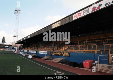 Vue générale d'Oxford United FC, terrain de football, Manor Ground, Headington, Oxford, photographié le 26 février 1995 Banque D'Images