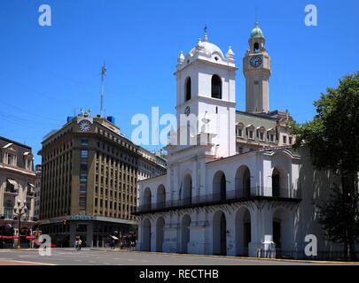 Ancien hôtel de ville, musée Cabildo et tour de l'horloge, à l'Hôtel Plaza de Mayo, Buenos Aires, Argentine, Amérique du Sud Banque D'Images