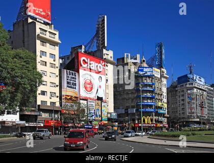 Centre-ville, l'Avenida 9 de Julio Avenue, Buenos Aires, Argentine, Amérique du Sud Banque D'Images