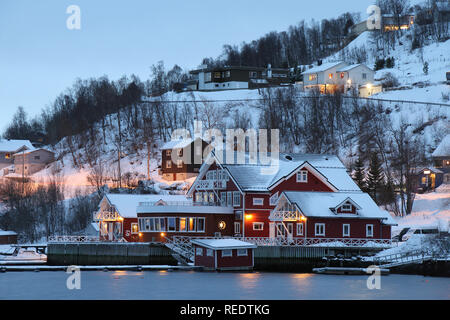 Un petit port près de Tromsø Banque D'Images