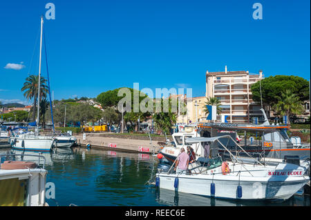 Port, Sainte-Maxime, Var, Provence-Alpes-Côte d'Azur, France, Europe Banque D'Images