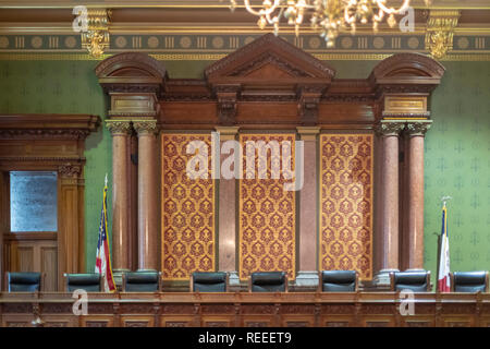 Des Moines, Iowa - L'ancienne chambre de la Cour suprême dans l'Iowa State Capitol building. Banque D'Images