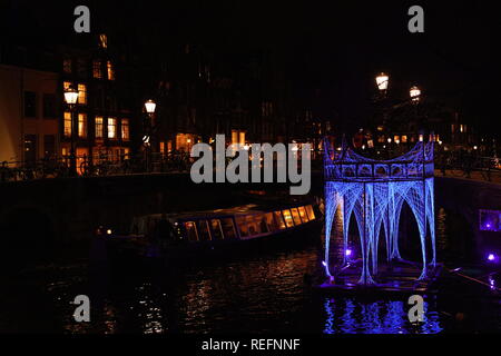Amsterdam, Pays-Bas. 15 janvier, 2019. Festival Lumière Amsterdam : 'Archestextures : Portam Civitatis' par Peter Snijder. Banque D'Images