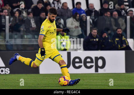 Turin, Italie. 21 Jan 2019. Luca Rossettini (A.C. Chievo Vérone) au cours de la série d'un match de football entre la Juventus et l'AC Chievo Verona de Allianz Stadium sur 21 janvier 2019 à Turin, Italie. Crédit : FABIO ANNEMASSE/Alamy Live News Banque D'Images