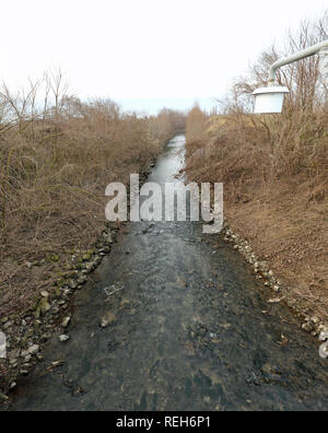 Sonde hydrométrique de détecter la hauteur de la rivière et de prévenir les inondations et plus de problème Banque D'Images