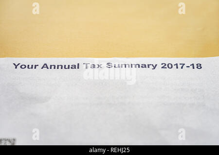 Taxe annuelle de HMRC Résumé 2017-2018 Lettre Banque D'Images