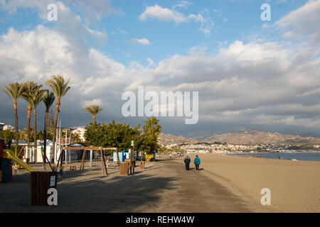 Torre del Mar Beach en Espagne Banque D'Images