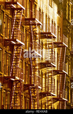 Fire Escapes Bâtiments Banque D'Images