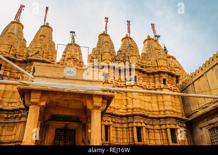 Temples jains architecture historique à fort Jaisalmer en Inde Banque D'Images