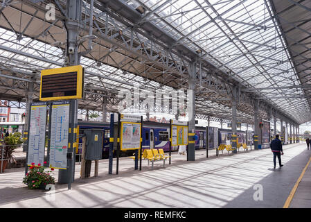 La gare de Southport Merseyrail. Banque D'Images