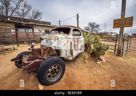Accident de voiture dans la région de Hackberry, Arizona Banque D'Images