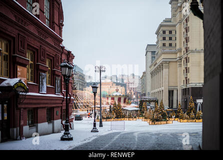 Les arbres de Noël sur Carré Manezhnaya à Moscou en Russie. Jour 14 Janvier 2019 Banque D'Images