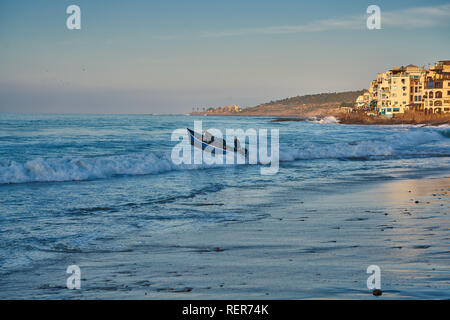 Aller à la pêche dans la région de Taghazout, Agadir, Maroc Banque D'Images