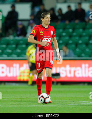 L'HBF Park, Perth, Australie. 23 Jan, 2019. Une Ligue de football, Perth Glory versus Adelaide United ; Craig Goodwin d'Adelaide United Credit : Action Plus Sport/Alamy Live News Banque D'Images