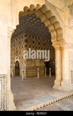 Sheesh Mahal ou Palais des miroirs, Fort Amber, Jaipur, Rajasthan, Inde, Asie du Sud Banque D'Images