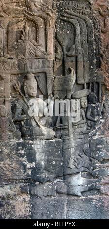 Bas-relief, tribune nord, temple Bayon, Angkor Thom, UNESCO World Heritage Site, Siem Reap, Cambodge Banque D'Images