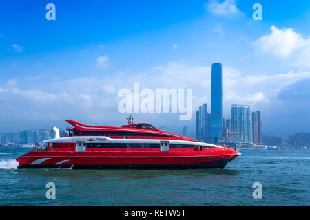 Macau Ferry Turbo Jet la circulation des bateaux dans le port de Victoria, Hong Kong, Chine, Asie. Banque D'Images