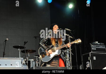 KILLINGTON, États-Unis - 24 novembre : un spectacle de musique par KT Tunstall au Village du Festival, K-1 au cours de la zone de la base du monde de ski AUDI FIS. Banque D'Images