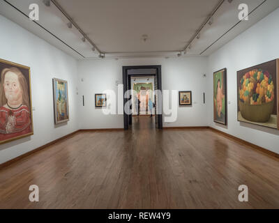 Bogota, Colombie, 23 Novembre 2018 : Intérieur de la Musée Botero, maître colombien. Banque D'Images