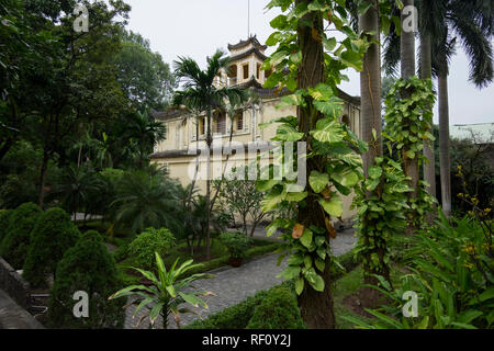 Le Hậu Lâu pavillion à Hanoï, au Vietnam. Banque D'Images