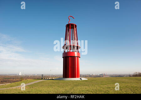 Das Geleucht , Halde Rheinpreussen, Allemagne. Les quelque 30 mètres de haut monument a été construit par l'artiste Otto Piene.Il a été ouverte le 17 septembre 2007 Banque D'Images