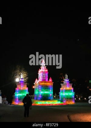 Harbi, Harbi, la Chine. 24 Jan, 2019. Harbin, Chine-paysage de nuit de Volga Manor à Harbin, province de Heilongjiang. Crédit : SIPA Asie/ZUMA/Alamy Fil Live News Banque D'Images